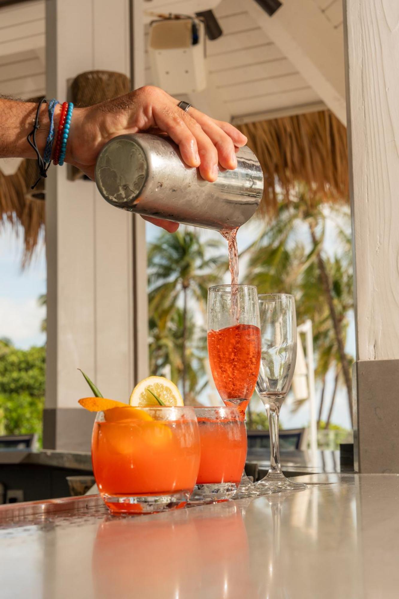 Newport Beachside Hotel & Resort Sunny Isles Beach Eksteriør bilde
